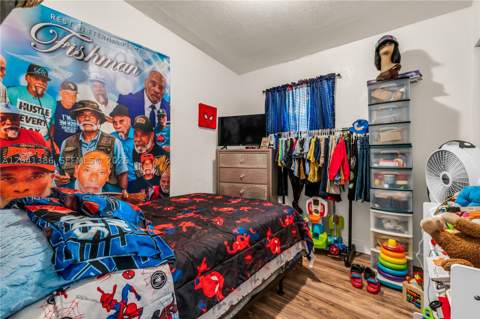 2910 NW 47th St, Miami FL - photo 16 of 24