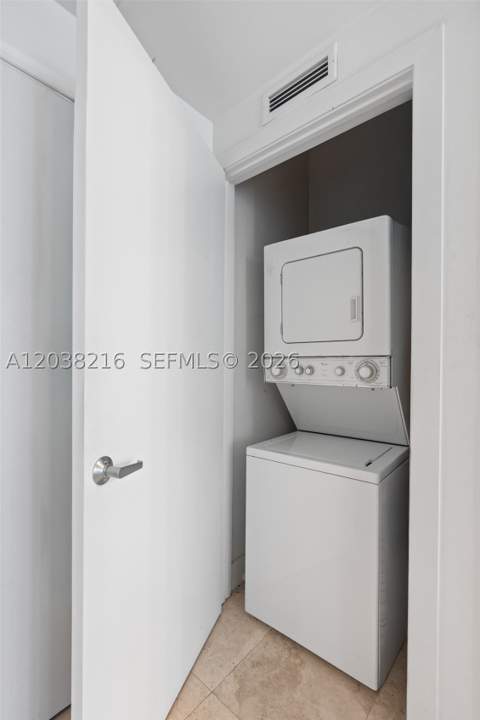 1050 Brickell Ave 2112, Miami FL - photo 23 of 23