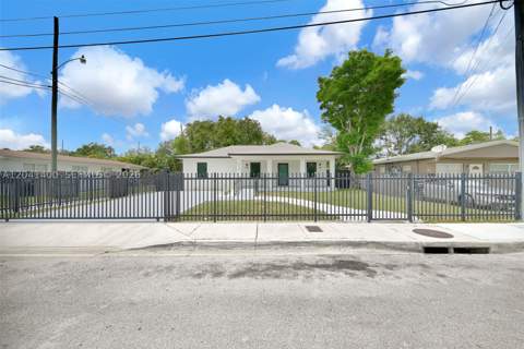 6039 SW 63rd Ter, South Miami FL - photo 11 of 38