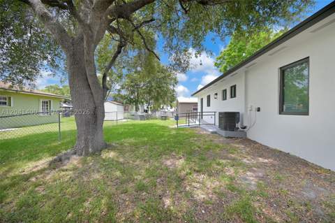 6039 SW 63rd Ter, South Miami FL - photo 12 of 38