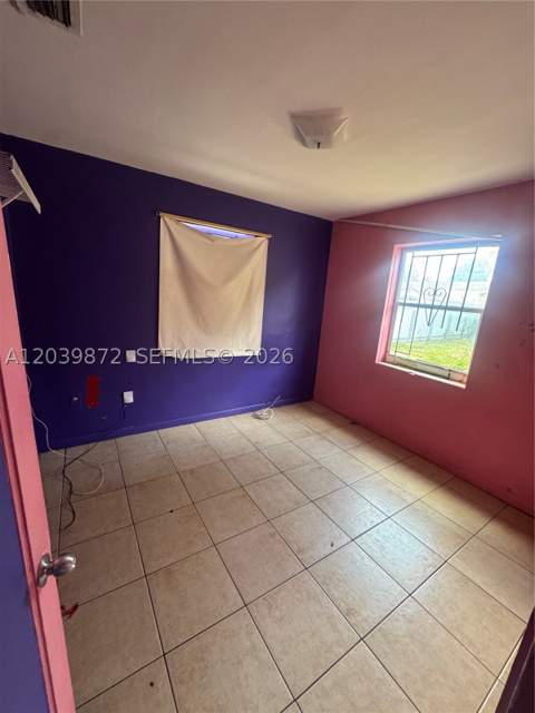 3320 NW 87th Ter, Miami FL - photo 8 of 10