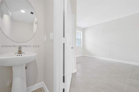 12620 NW 23rd Pl, Miami FL - photo 10 of 39