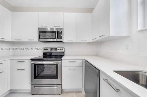 12620 NW 23rd Pl, Miami FL - photo 18 of 39