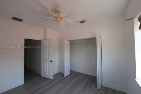8836 SW 221 Terr, Miami FL - photo 24 of 28