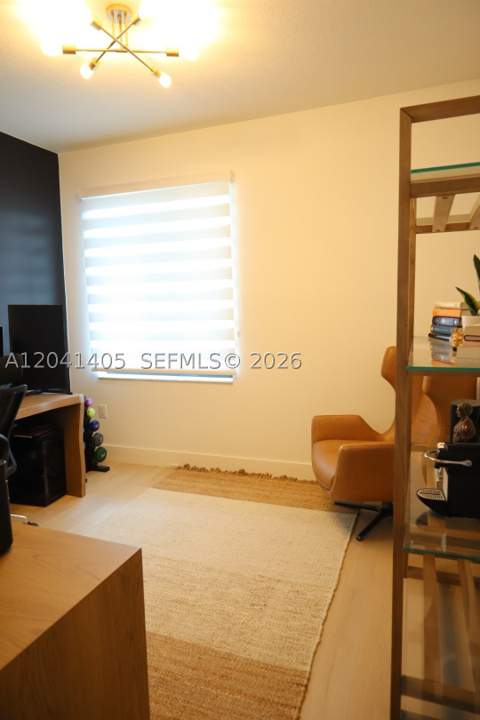 8201 NW 41st St D-402, Doral FL - photo 9 of 34