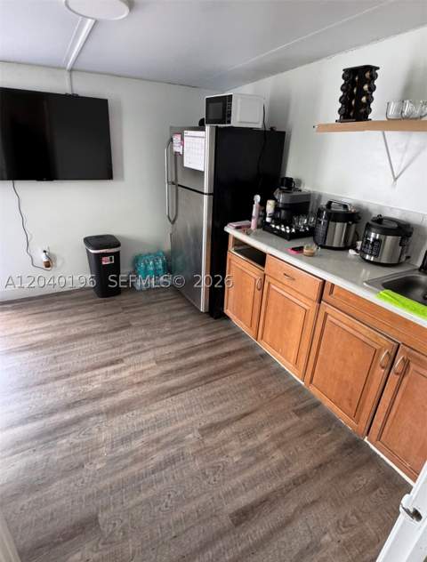 1013 SW 128th Ave, Miami FL - photo 10 of 55