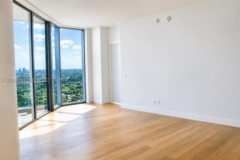 3 bedroom Condominium at 175 SE 25th Rd 3103, Karnegis Sub, Miami — photo 4