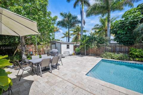 9241 SW 183rd Ter, Palmetto Bay FL - photo 14 of 17