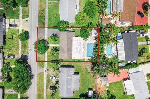 9241 SW 183rd Ter, Palmetto Bay FL - photo 15 of 17