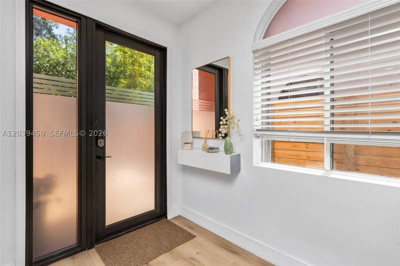 3 bedroom Townhouse at 3125 Jackson Ave 3125, Jackson Peacocks Sub, Miami — photo 2