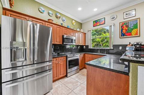 21401 SW 187th Ave, Miami FL - photo 17 of 51