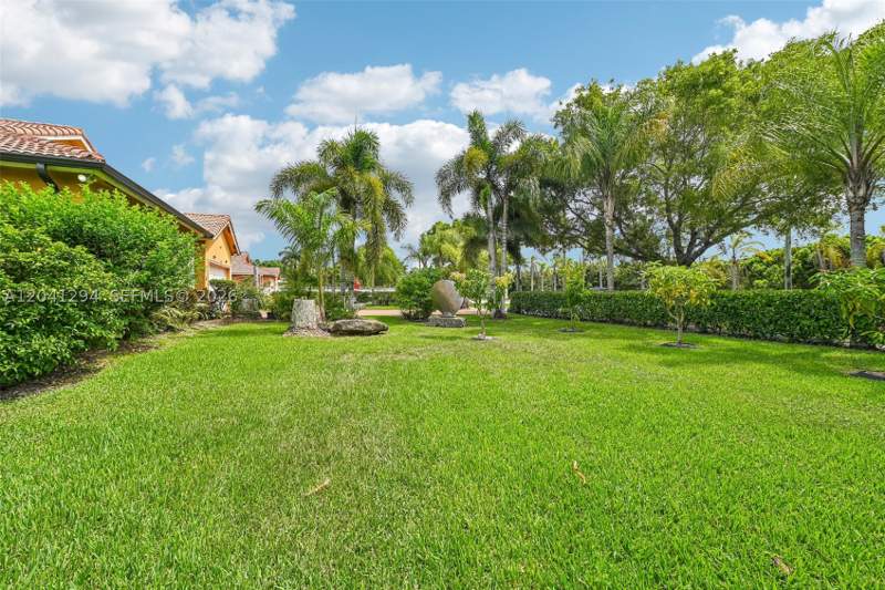 4 bedroom SingleFamilyResidence at 21401 SW 187th Ave, Keen Estates, Miami — photo 3
