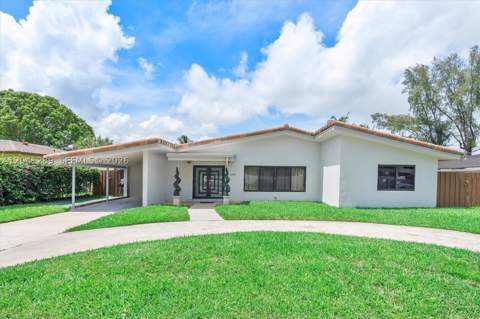 2531 NE 195th St, Miami FL - photo 12 of 34