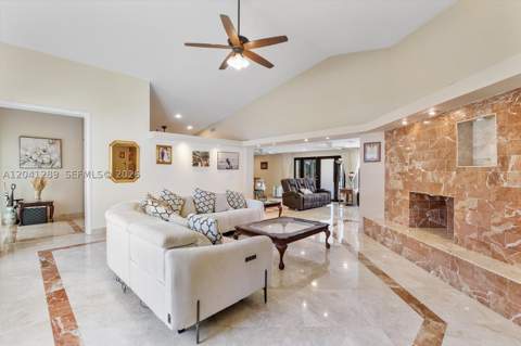 2531 NE 195th St, Miami FL - photo 16 of 34