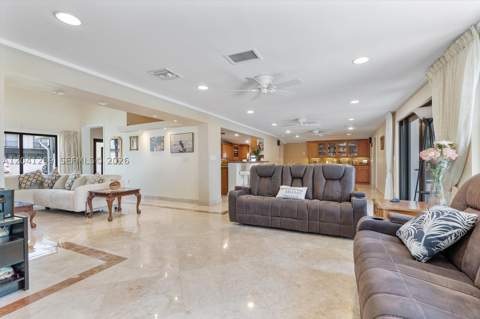 2531 NE 195th St, Miami FL - photo 18 of 34