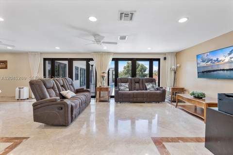 2531 NE 195th St, Miami FL - photo 20 of 34