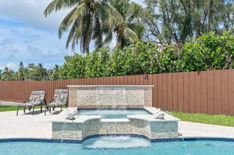 2531 NE 195th St, Miami FL - photo 8 of 34