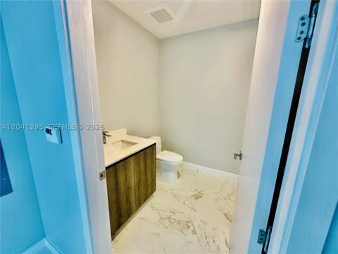 17550 Collins Ave 803, Sunny Isles Beach FL - photo 13 of 21