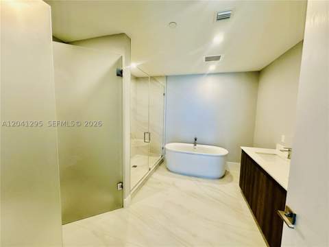 17550 Collins Ave 803, Sunny Isles Beach FL - photo 17 of 21