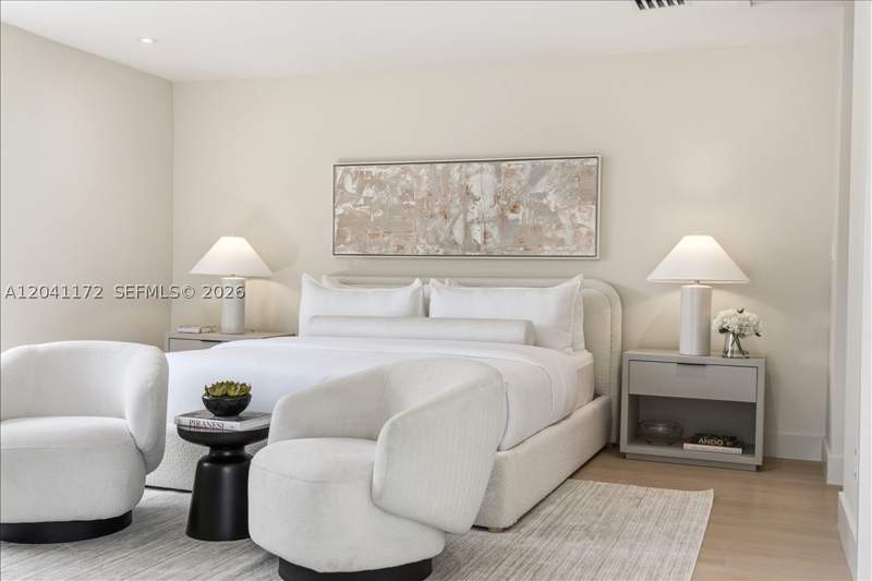 4 bedroom SingleFamilyResidence at 6250 SW 48th St, Biltmore Heights Rev, Miami — photo 5