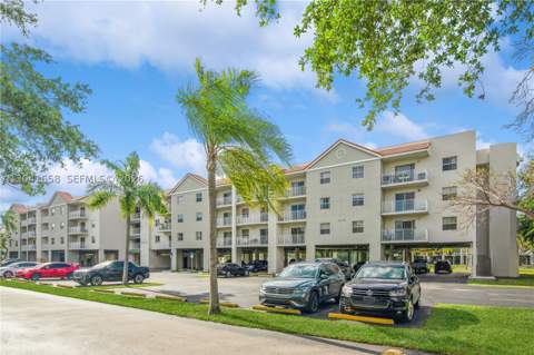 8200 SW 210th St 111, Cutler Bay FL - photo 21 of 28
