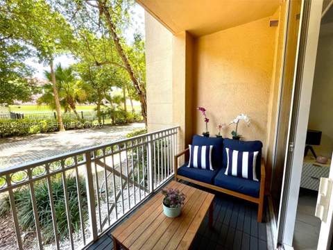 3001 NE 185th St 123, Aventura FL - photo 17 of 29