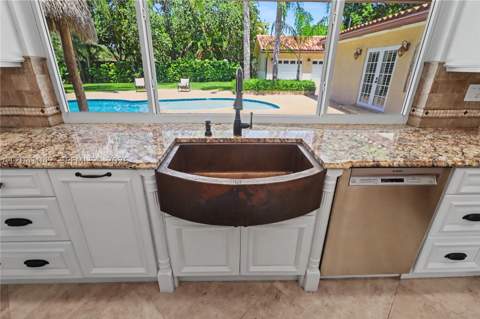 15144 SW 72nd Ct, Palmetto Bay FL - photo 11 of 47