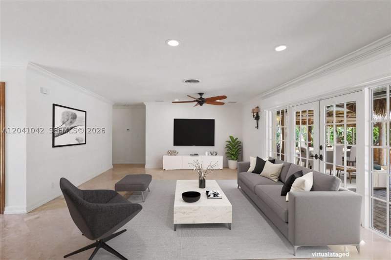 5 bedroom SingleFamilyResidence at 15144 SW 72nd Ct, Old Cutler Estates Sec 4, Palmetto Bay — photo 5