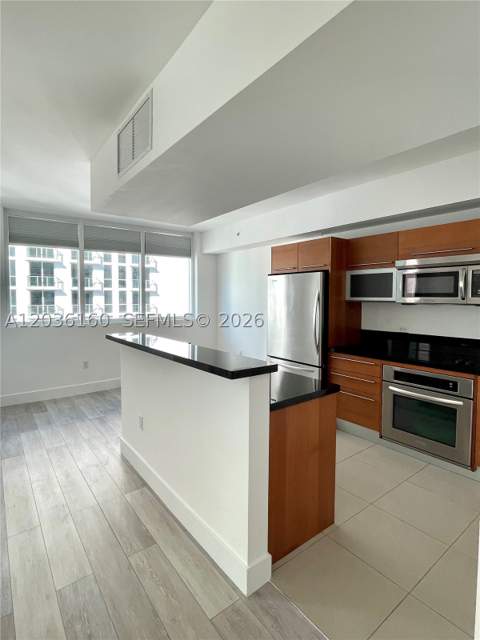 253 NE 2nd St 2108, Miami FL - photo 12 of 19