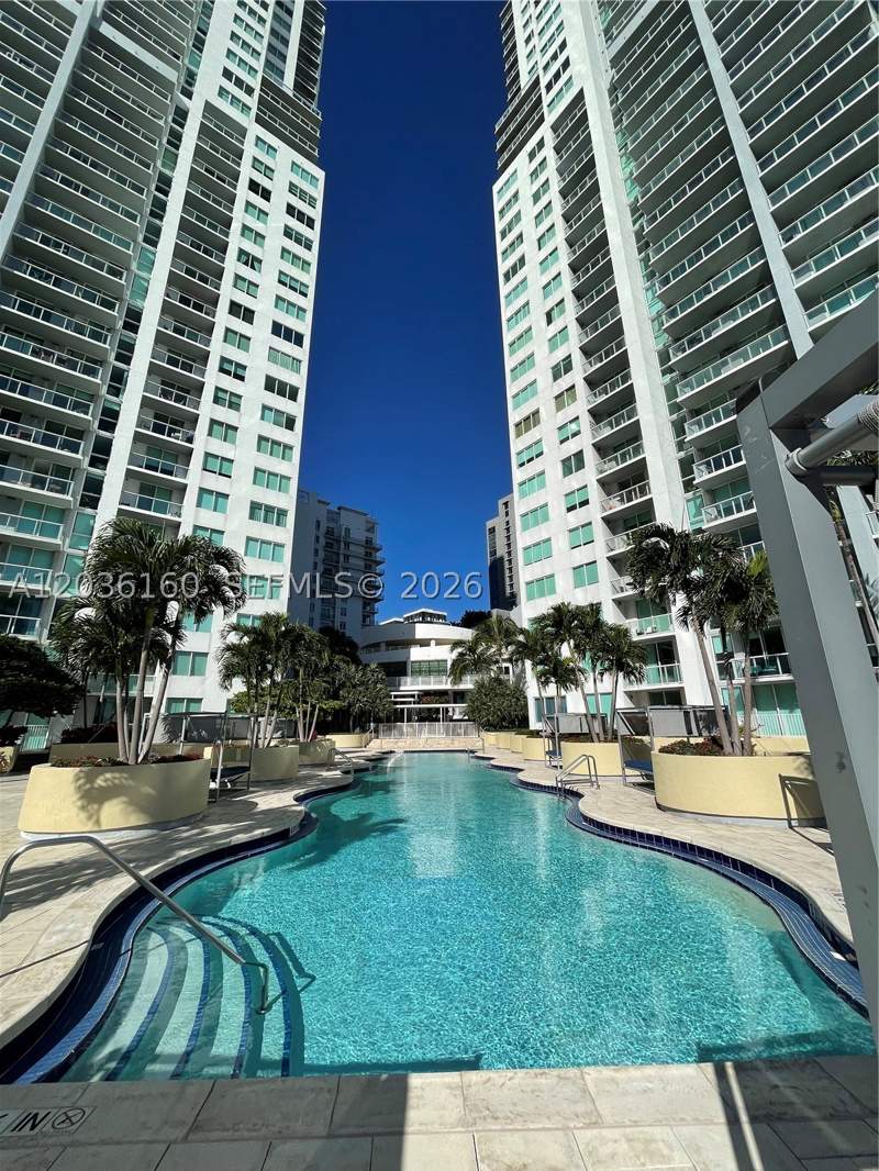 1 bedroom Condominium at 253 NE 2nd St 2108, Vizcayne South Condo, Miami — photo 2