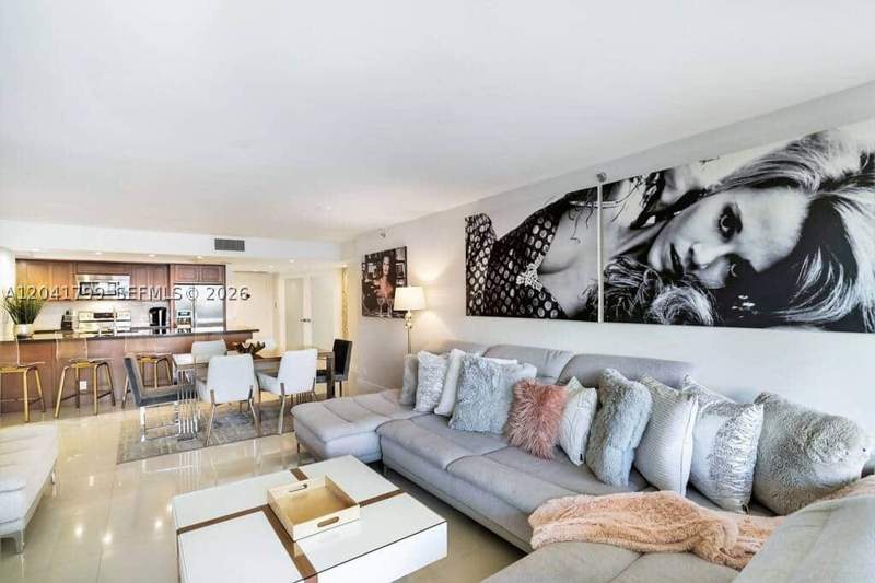 4 bedroom Condominium at 1717 N Bayshore Dr A-2056, Venetia Condo, Miami — photo 3