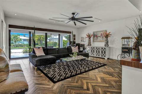 16416 NE 32nd Ave, North Miami Beach FL - photo 10 of 69