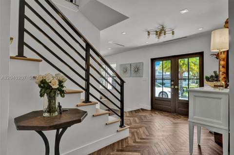 16416 NE 32nd Ave, North Miami Beach FL - photo 16 of 69