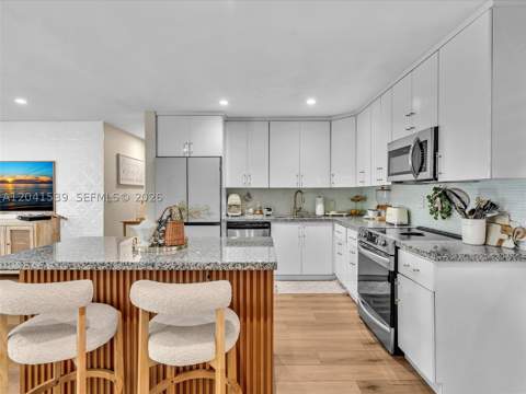 20210 SW 106th Ct, Cutler Bay FL - photo 14 of 50