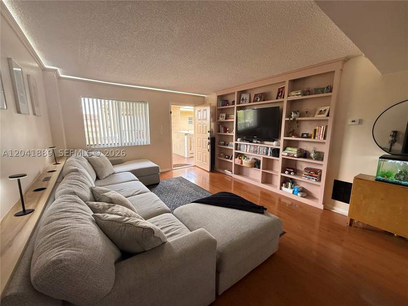 3 bedroom Condominium at 17000 NW 67th Ave 402, Country Lane Condo #1, Hialeah — photo 4