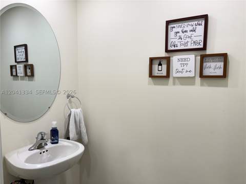 3482 W 114th Ter, Hialeah FL - photo 10 of 42