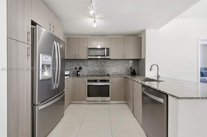 2 bedroom Condominium at 5350 NW 84th Ave 504, 5350 Park Condo, Doral — photo 3