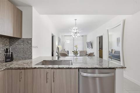 5350 NW 84th Ave 504, Doral FL - photo 6 of 37