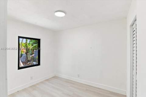 811 NW 65th St, Miami FL - photo 16 of 25