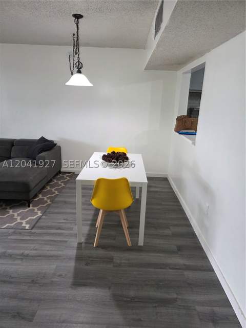 8065 SW 107th Ave 202, Miami FL - photo 9 of 44