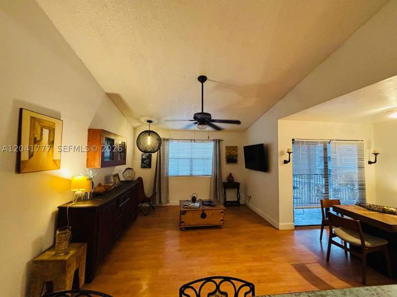 1 bedroom Condominium at 15050 SW 103rd Ter 7202, Coral Club Garden Villas, Miami — photo 5