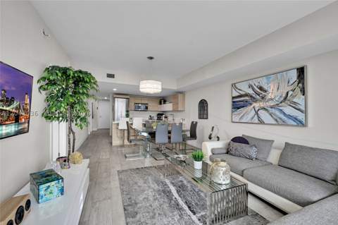 16385 Biscayne Blvd 1020, North Miami Beach FL - photo 15 of 26