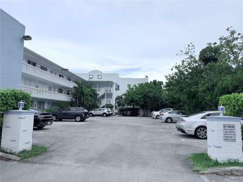1120 102nd St 21, Bay Harbor Islands FL - photo 24 of 27
