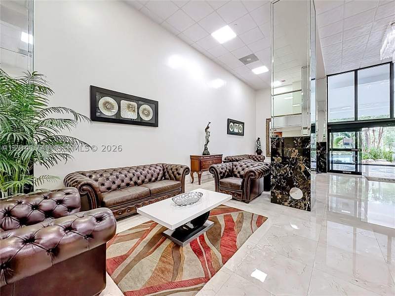 3 bedroom Condominium at 210 174th St 405, Winston Towers 600 Condo, Sunny Isles Beach — photo 4