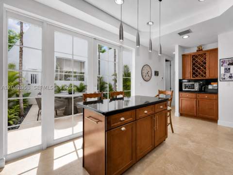 7614 SW 54th Ave, Miami FL - photo 10 of 33