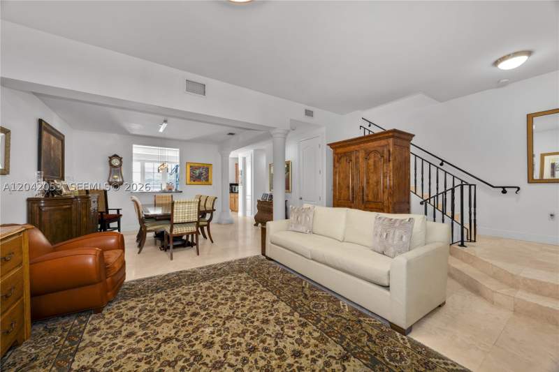 3 bedroom Townhouse at 7614 SW 54th Ave, Pines Manor, Miami — photo 4