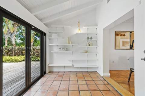 4531 Sheridan Ave, Miami Beach FL - photo 17 of 21