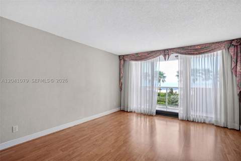 5757 Collins Ave 405, Miami Beach FL - photo 23 of 45