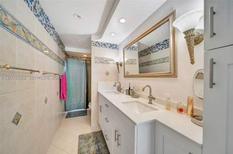 5005 Collins Ave Ph02, Miami Beach FL - photo 14 of 32