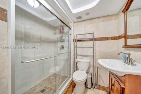 5005 Collins Ave Ph02, Miami Beach FL - photo 15 of 32